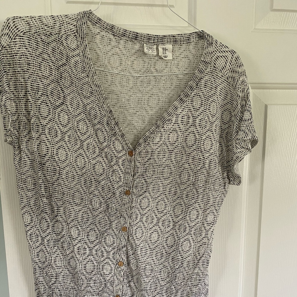 Black/Brown/Tan Short Sleeve shirt